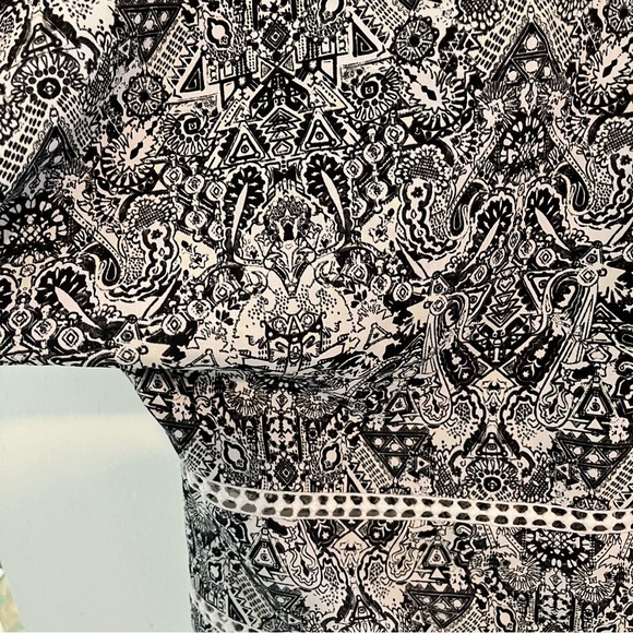 IRO Printed V-Neck Blouse - Picture 6 of 10